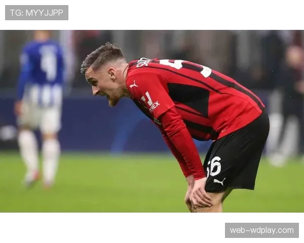 莫塔接受专访：详解博洛尼亚4-1-4-1体系中，弗格森与卡尔松的双前腰角色